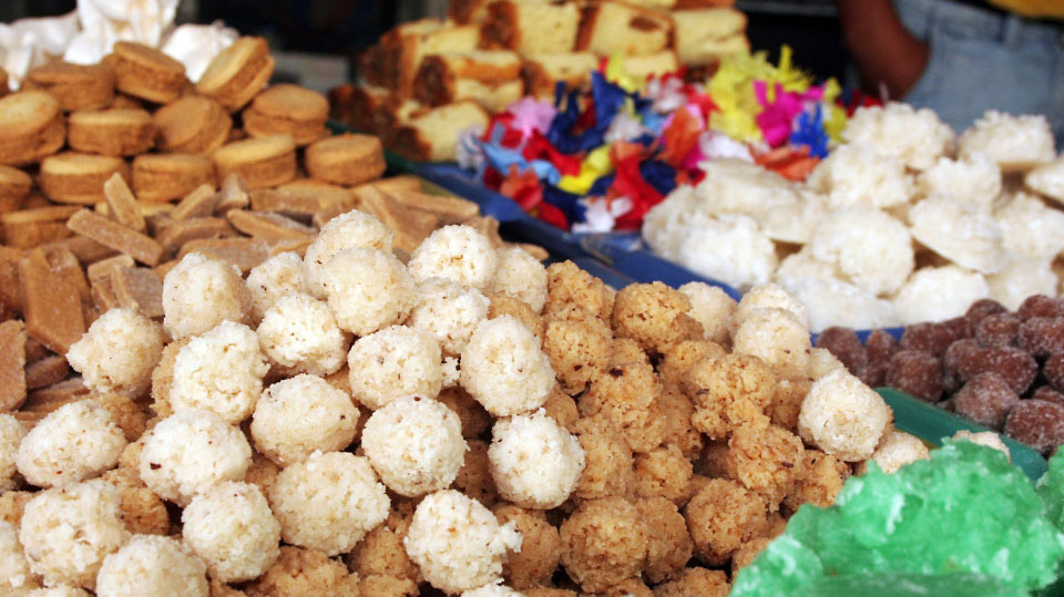 Determinación de líneas de intervención para fortalecer la producción artesanal de dulces en Manabí